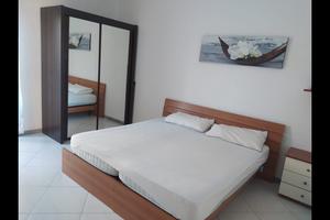 Ampia Stanza singola in appartamento condiviso