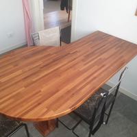 Tavolo in legno listellare