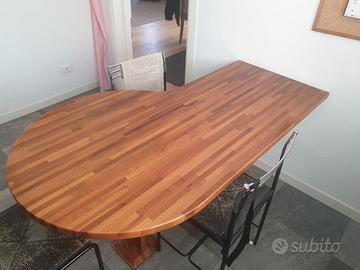 Tavolo in legno listellare