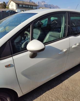 Porta anteriore sx nuda OPEL MERIVA del 2011