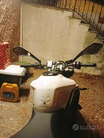 specchietti originali Triumph street t.