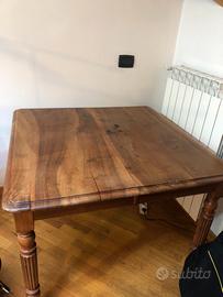 Tavolo legno antico in noce quadrato allungabile