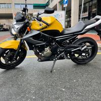 Yamaha XJ6 - 2010 (poss. Permuta)