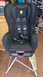 Seggiolotto auto isofix 9/18 kg FERRARI