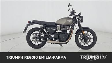 TRIUMPH Street Twin 900