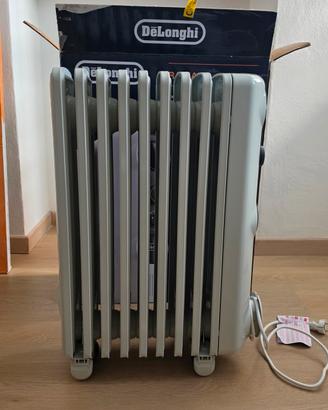 Stufa elettrica ad olio De Longhi