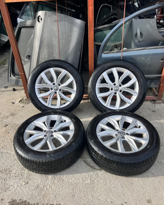 Cerchi in lega Tiguan r18