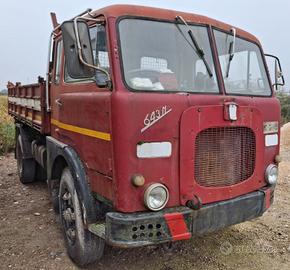 AUTOCARRO D'EPOCA FIAT 643 N A