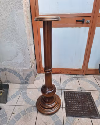 Colonna Porta Vaso