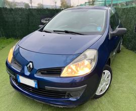 Renault CLIO 1.2 BENZINA NEOPATENTATI 3 PORTE