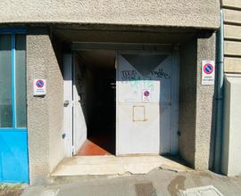 Magazzino in zona Largo Barriera