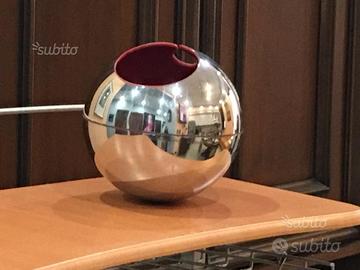 Vaso alessi design acciaio scultura giò pomodoro