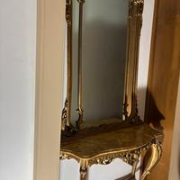 Consolle stile liberty