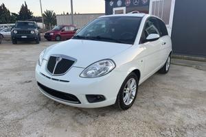 Lancia Ypsilon 1.2 Platino