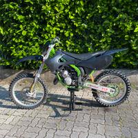 Kawasaki KX 125 cross
