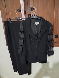 completo donna pari al nuovo