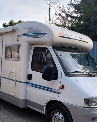 Camper semintergrale 