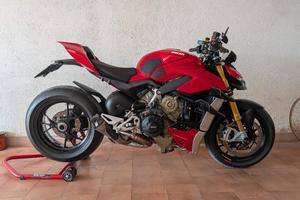Ducati streetfighter v4s 2021