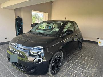 FIAT 500 ICON