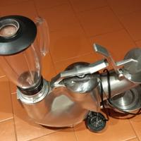 Spremiagrumi tritaghiaccio  e frullatore