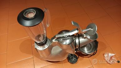 Spremiagrumi tritaghiaccio  e frullatore