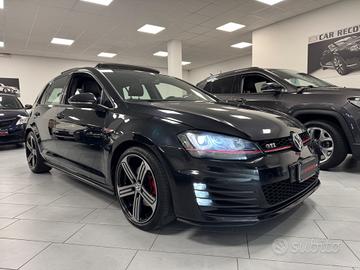 Volkswagen Golf GTI 2.0 TSI DSG TETTO