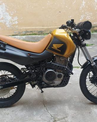 Honda Dominator