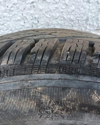 Gomme invernali 205/65/16 h97
