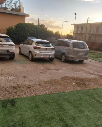Posti auto, camper, barca, all'aperto