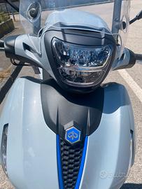 Piiaggio BEVERLY s 400 hpe
