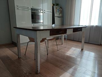 Tavolo shabby chic legno massello 200*100 a Roma