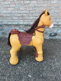 Cavallo cavalcabile elettrico