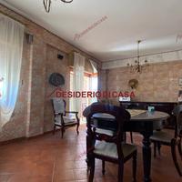 Casa, Piraineto - Serracardillo, Carini.