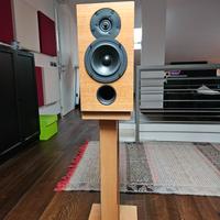 Diffusori acustici 2 vie da libreria o stand