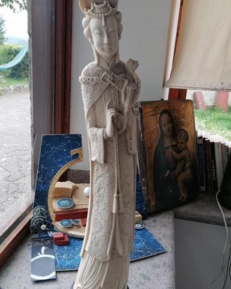 Statua orientale