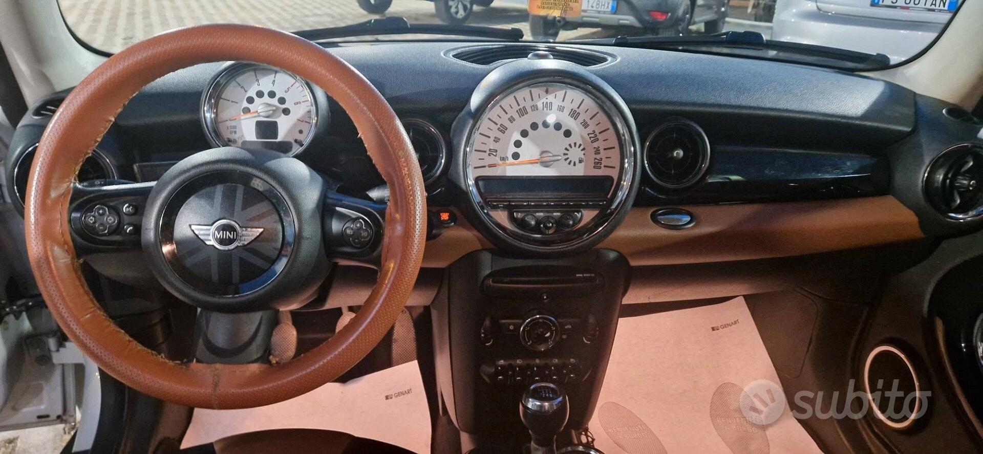 Mini Cooper 2011 photo 4