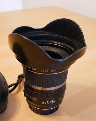 Canon EF-S 10-22mm f/3.5-4.5 USM
