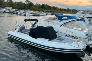 Gommone ALMARINE mod.ALMAR 820 S con 300 Cv Yamaha