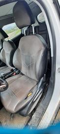 PEUGEOT 208 ANNO 2014 - TAPPEZZERIA