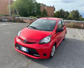 Toyota Aygo 1.0 5p Connect Navi *Neopatentati