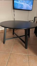 Tavolo da salotto Ikea nero rotondo