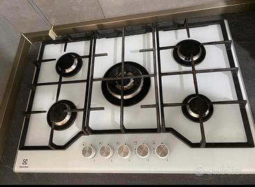 piano cottura a gas electrolux