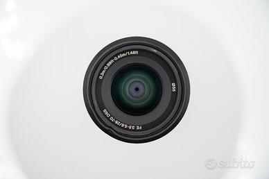 Obiettivo Sony FE 28-70mm f/3.5-5.6 OSS - Ø55mm