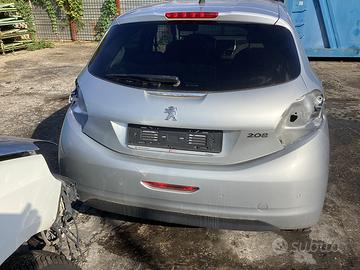 PEUGEOT 208 2016 PEZZI DI RICAMBIO