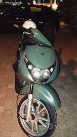 Beverly 125