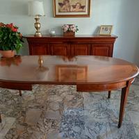 Tavolo allungabile in legno ciliegio