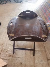 Tavolino basso con 4 lati piegabili