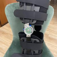 tutore per ginocchio regolabile