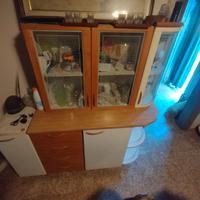 cucina componibile con cappa e forno e scolapiatti