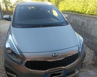Kia carens 7 posti